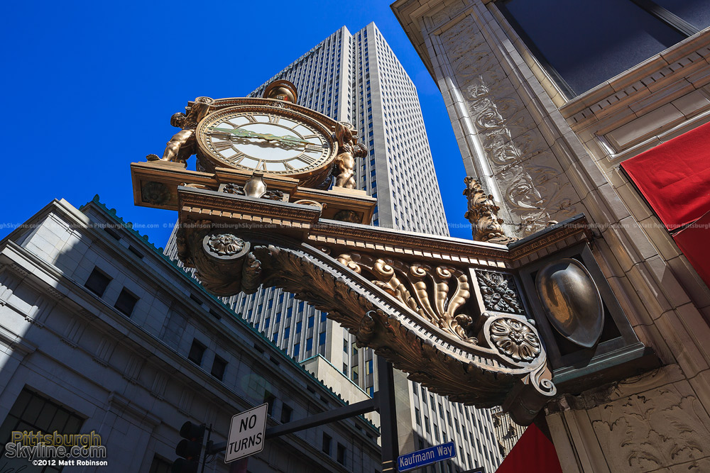 Kaufmann's Clock in Pittsburgh