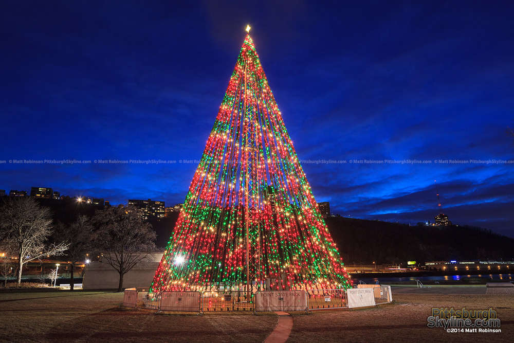 Point State Park Christmas Tree in Pittsburgh at night