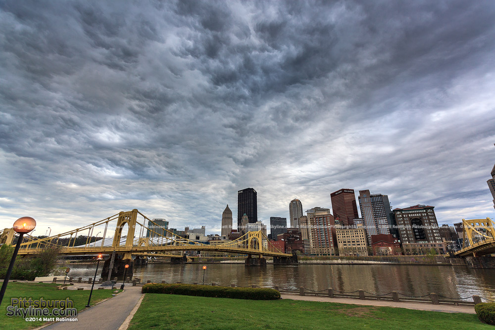 Storm skies over the Pittsburgh Skyline