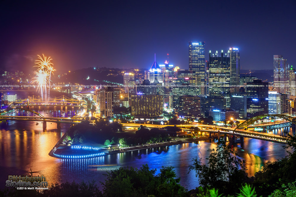 Evening game at PNC Park - MetroScenes.com - Pieces of Pittsburgh -  PittsburghSkyline.com - Original Photography from the City of Pittsburgh by  Matt Robinson - Pittsburgh Photos and Prints for Sale