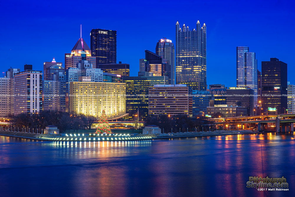 Pittsburgh skyline at magic hour 2017