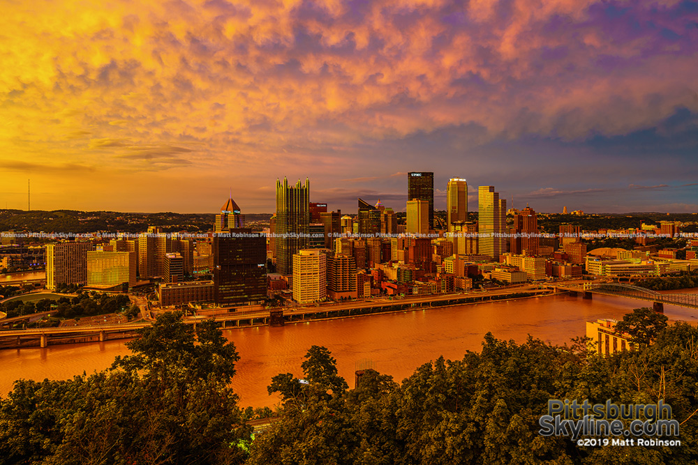 Golden Sunset and the Golden Triangle of Pittsburgh 2019